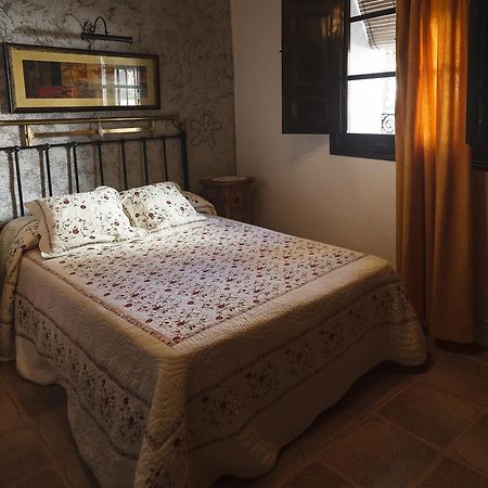 La Casa Del Tio Venancio Guest House Caracenilla Стая снимка