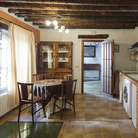 La Casa Del Tio Venancio Guest House Caracenilla Екстериор снимка