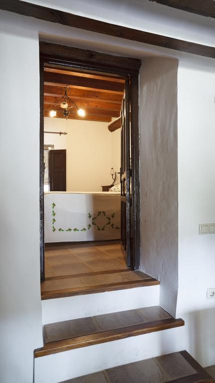 La Casa Del Tio Venancio Guest House Caracenilla Екстериор снимка