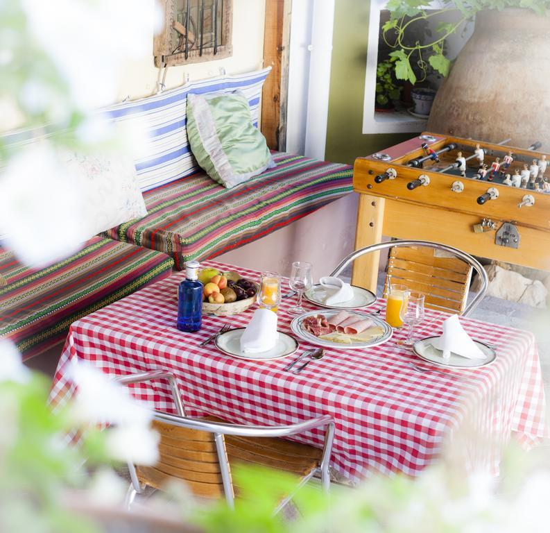 La Casa Del Tio Venancio Guest House Caracenilla Екстериор снимка