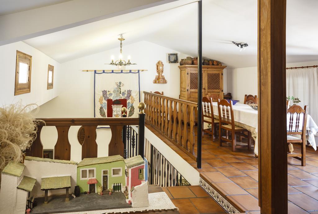 La Casa Del Tio Venancio Guest House Caracenilla Екстериор снимка