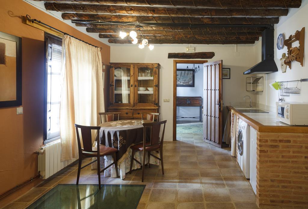 La Casa Del Tio Venancio Guest House Caracenilla Екстериор снимка