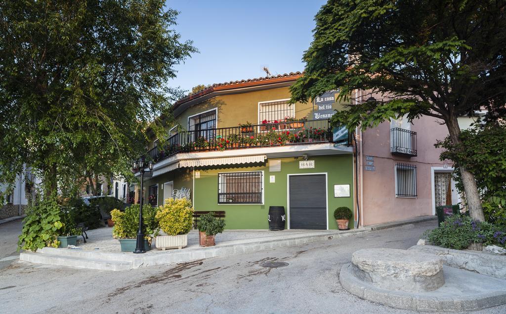La Casa Del Tio Venancio Guest House Caracenilla Екстериор снимка